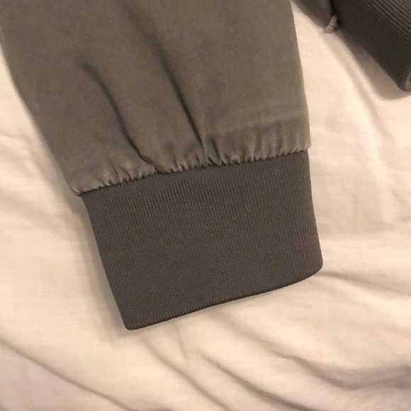 Jacket - Picture 2 of 8